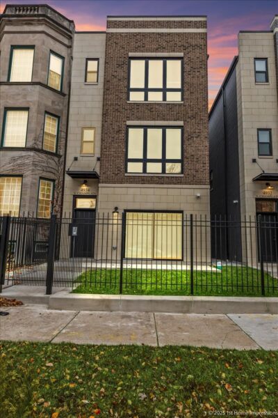 4934 S Champlain Avenue, Chicago, IL