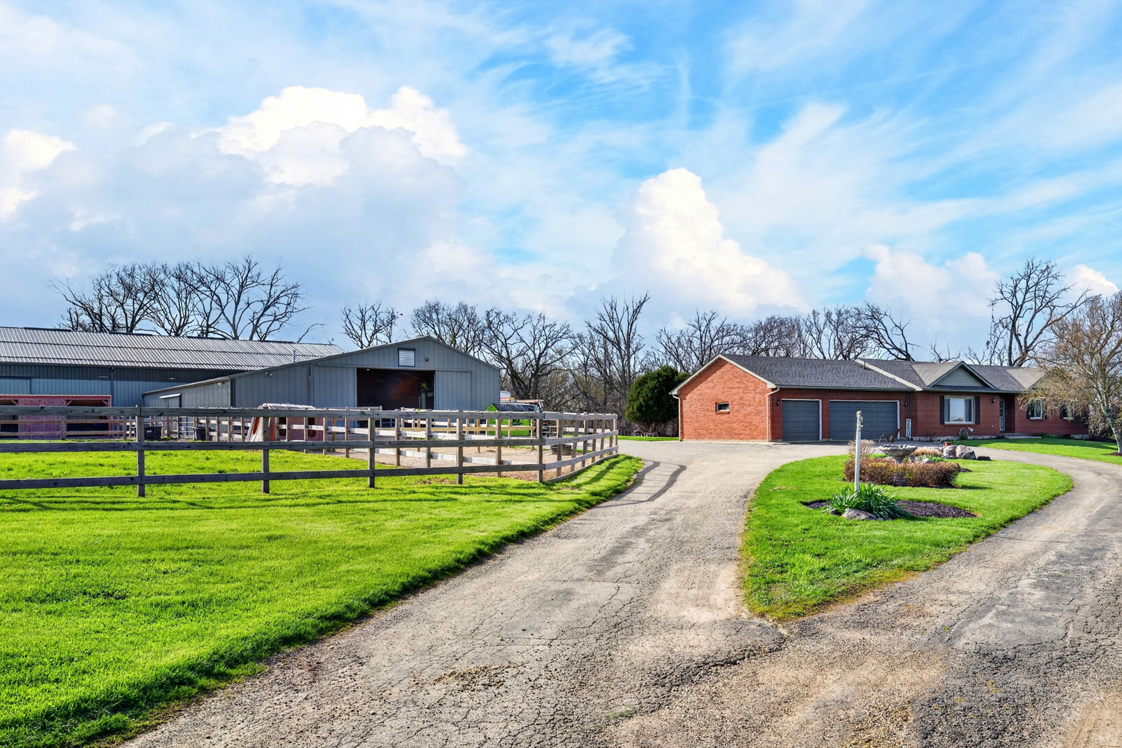1513 Deerpass Road, Marengo, IL