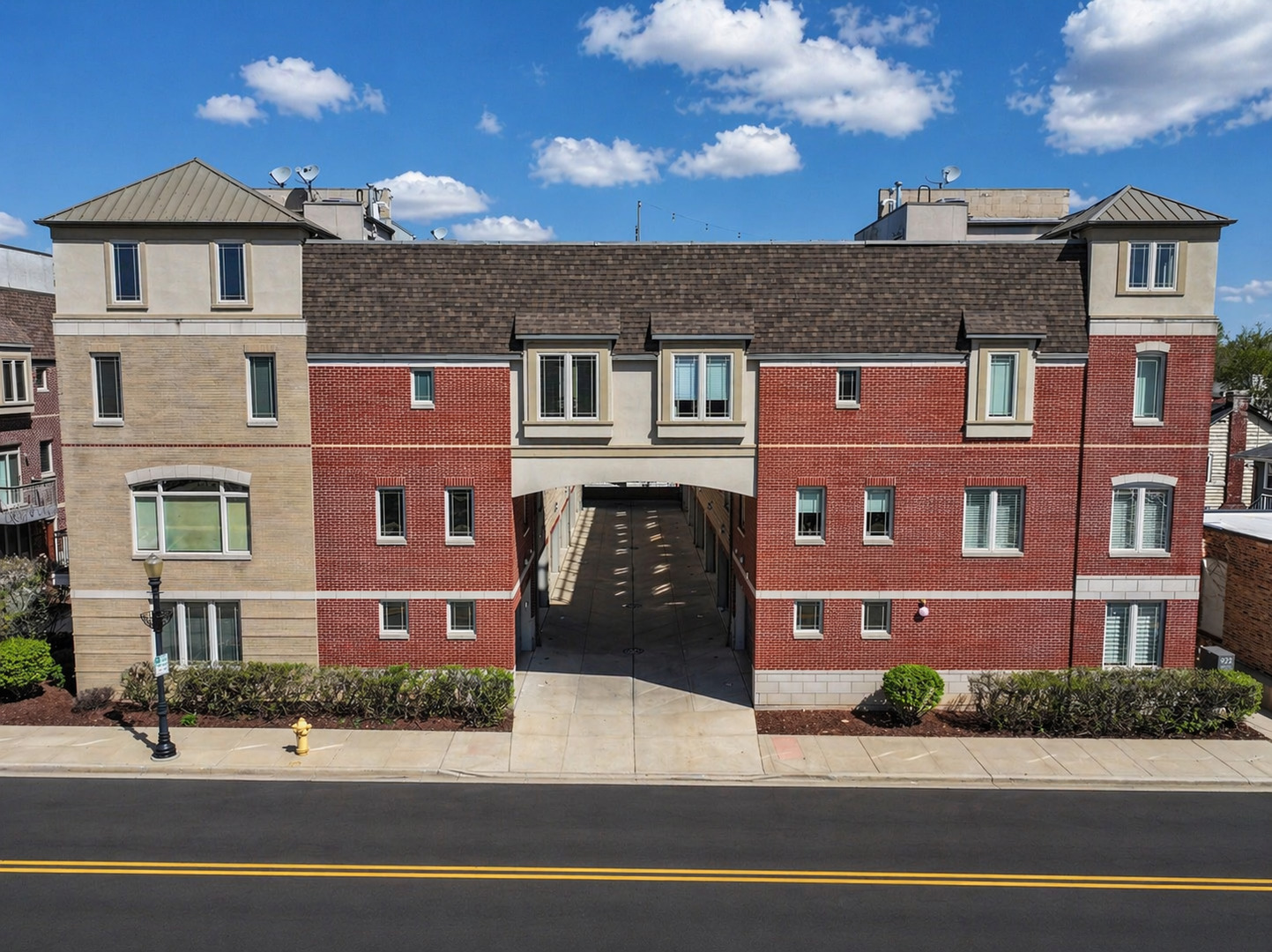 922 Warren Avenue #103, Downers Grove, IL