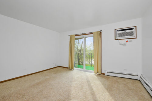 17975 Huntleigh Court #301, Country Club Hills, IL