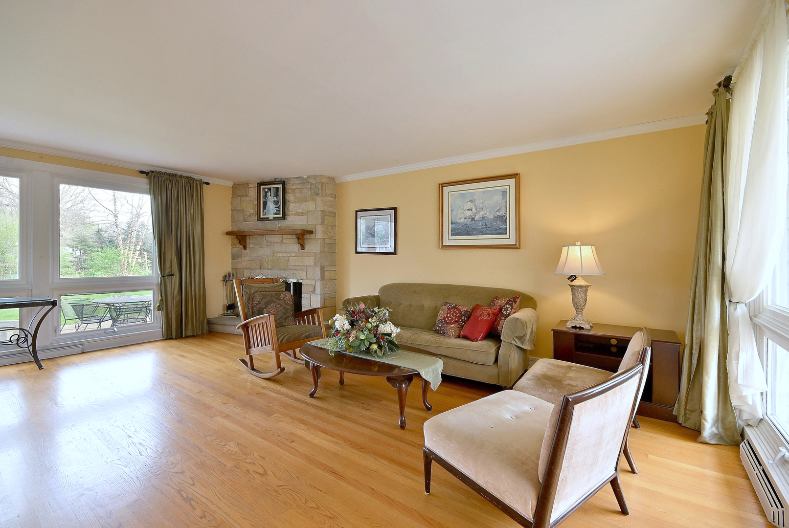 5425 Howard Avenue, Western Springs, IL