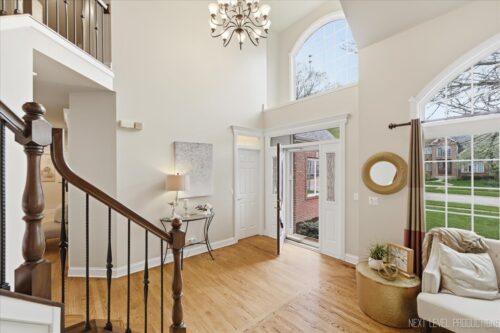 2595 Ginger Woods Drive, Aurora, IL