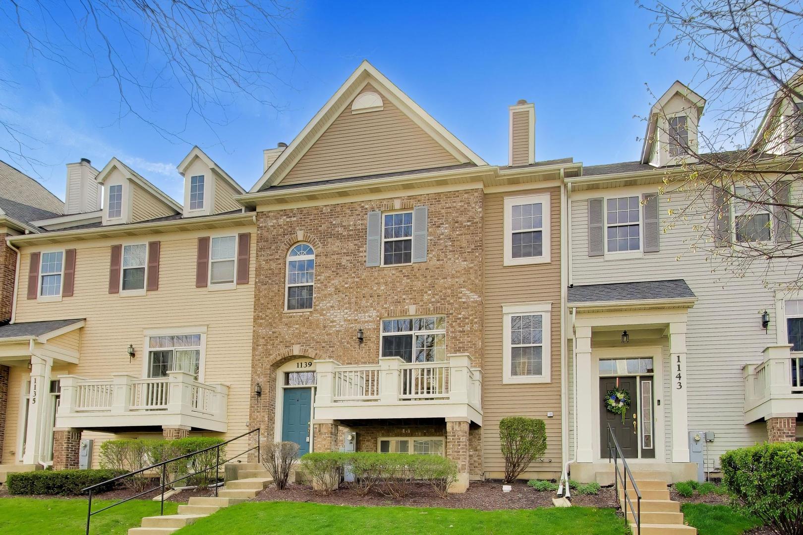1139 Orangery Court, Carol Stream, IL