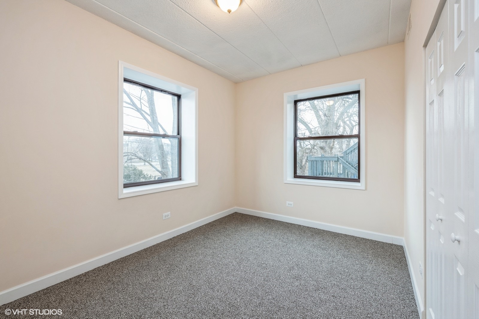4752 S Wabash Avenue #203, Chicago, IL