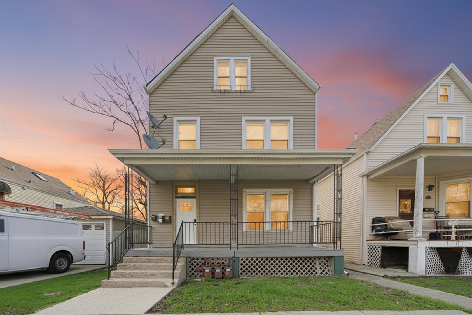 3311 N Kostner Avenue, Chicago, IL