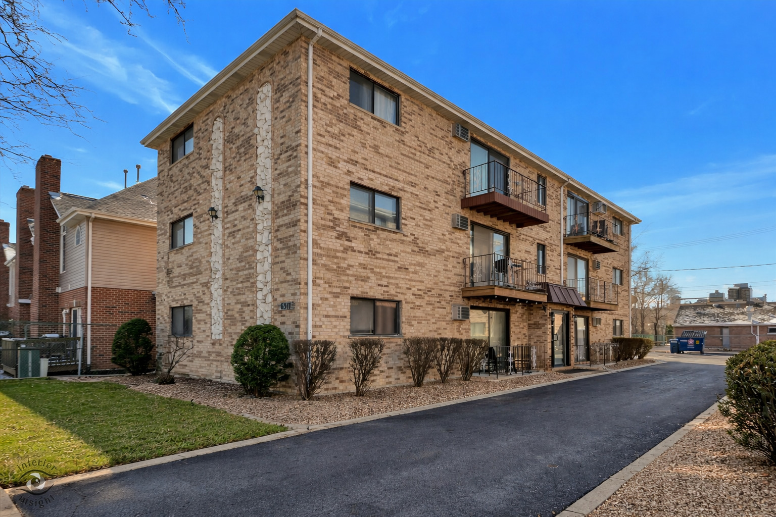 6317 W 64th Place #2S, Chicago, IL