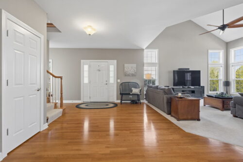 26404 W Red Apple Road, Plainfield, IL