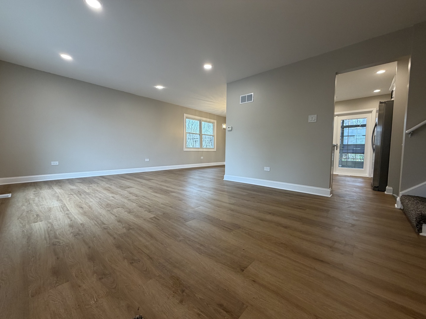 7547 Blazer Avenue, Justice, IL