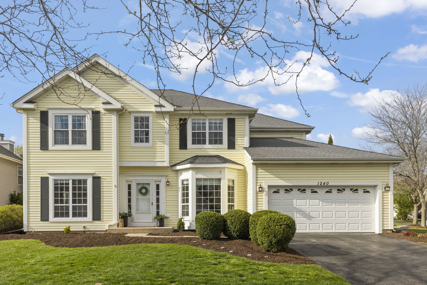 1240 Sandpiper Court, Grayslake, IL