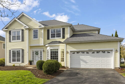 1240 Sandpiper Court, Grayslake, IL