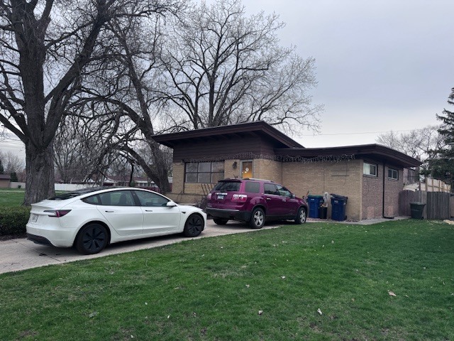 9132 S California Avenue, Evergreen Park, IL