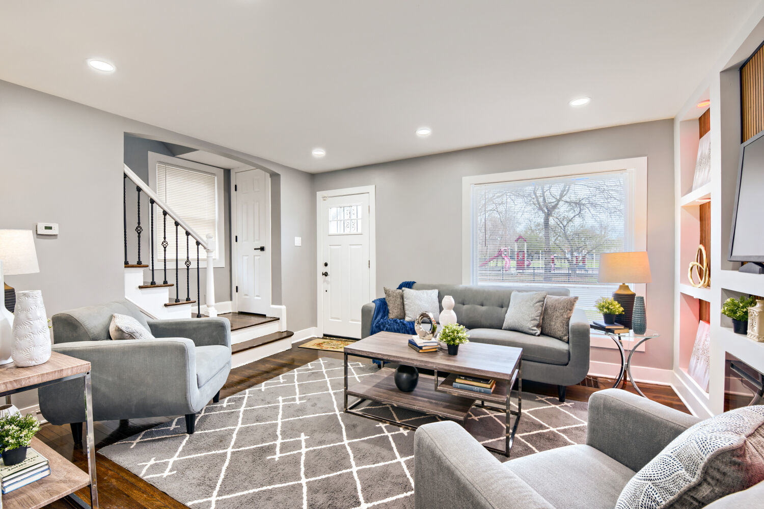 9720 S YATES Avenue #1, Chicago, IL