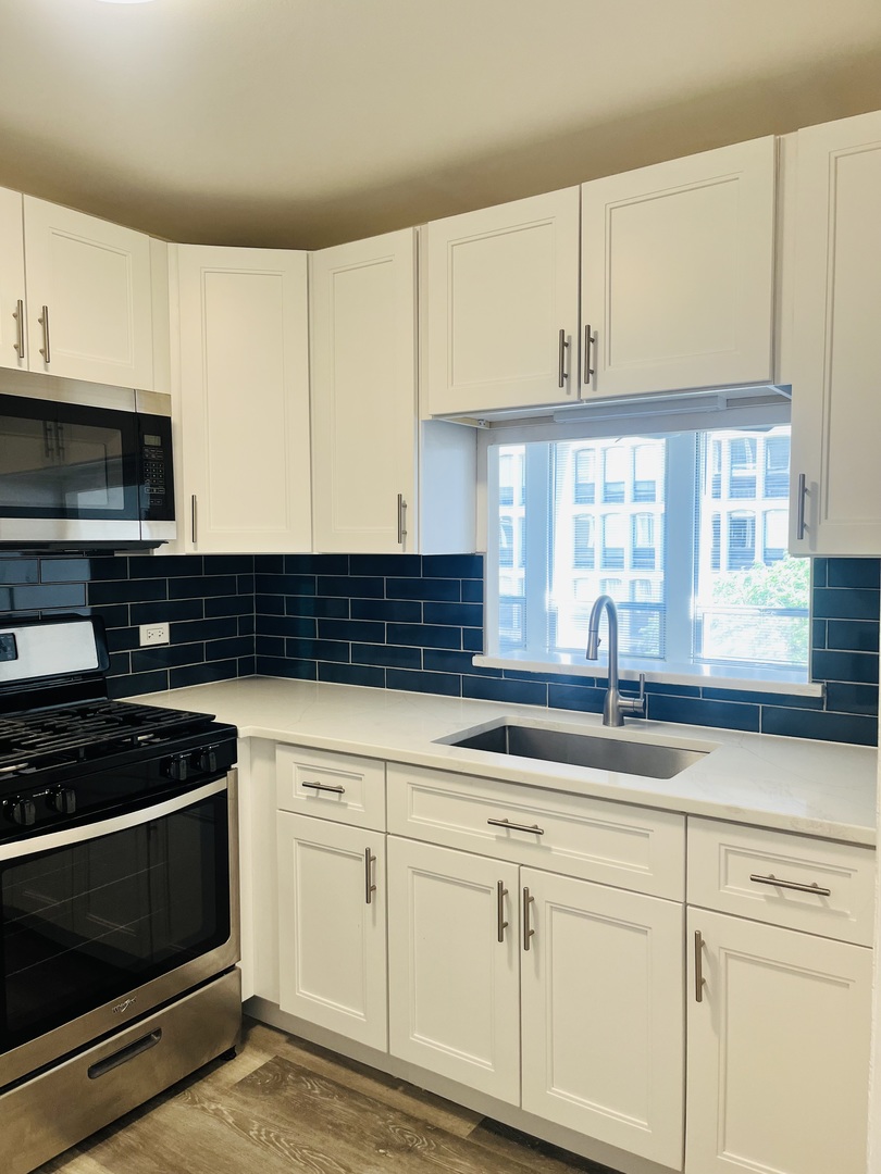 1401 E 55th Street #604N, Chicago, IL