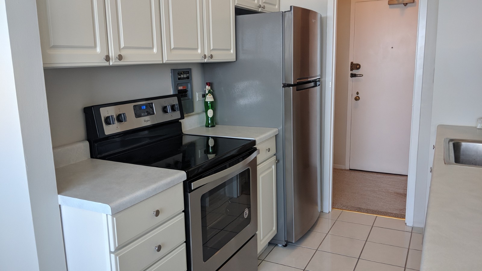 3410 N LAKE SHORE Drive #15E, Chicago, IL