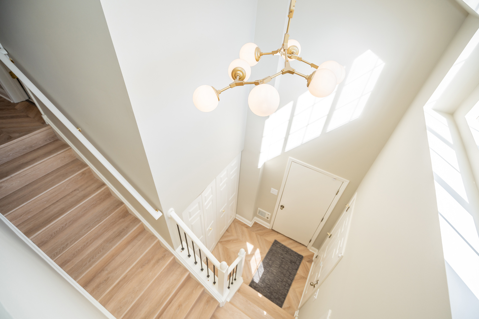 2835 Rutland Circle #202, Naperville, IL