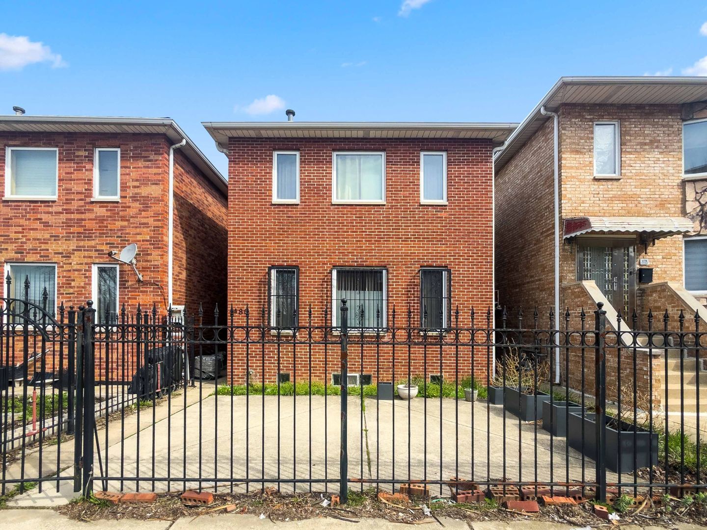 480 W 24th Street #C, Chicago, IL