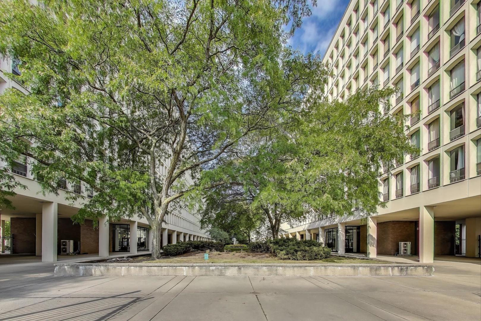 1401 E 55th Street #602N, Chicago, IL