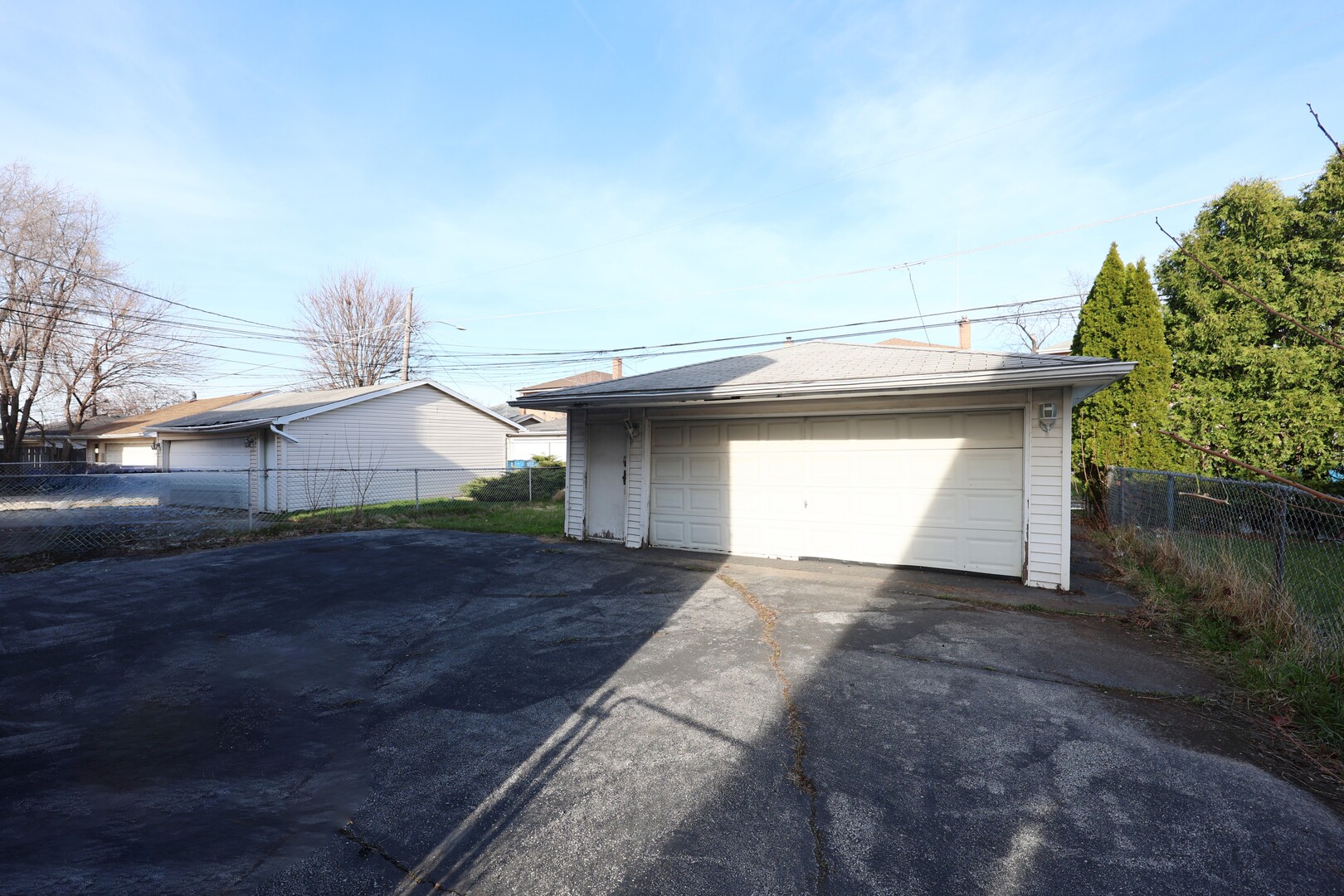 333 Luella Avenue, Calumet City, IL