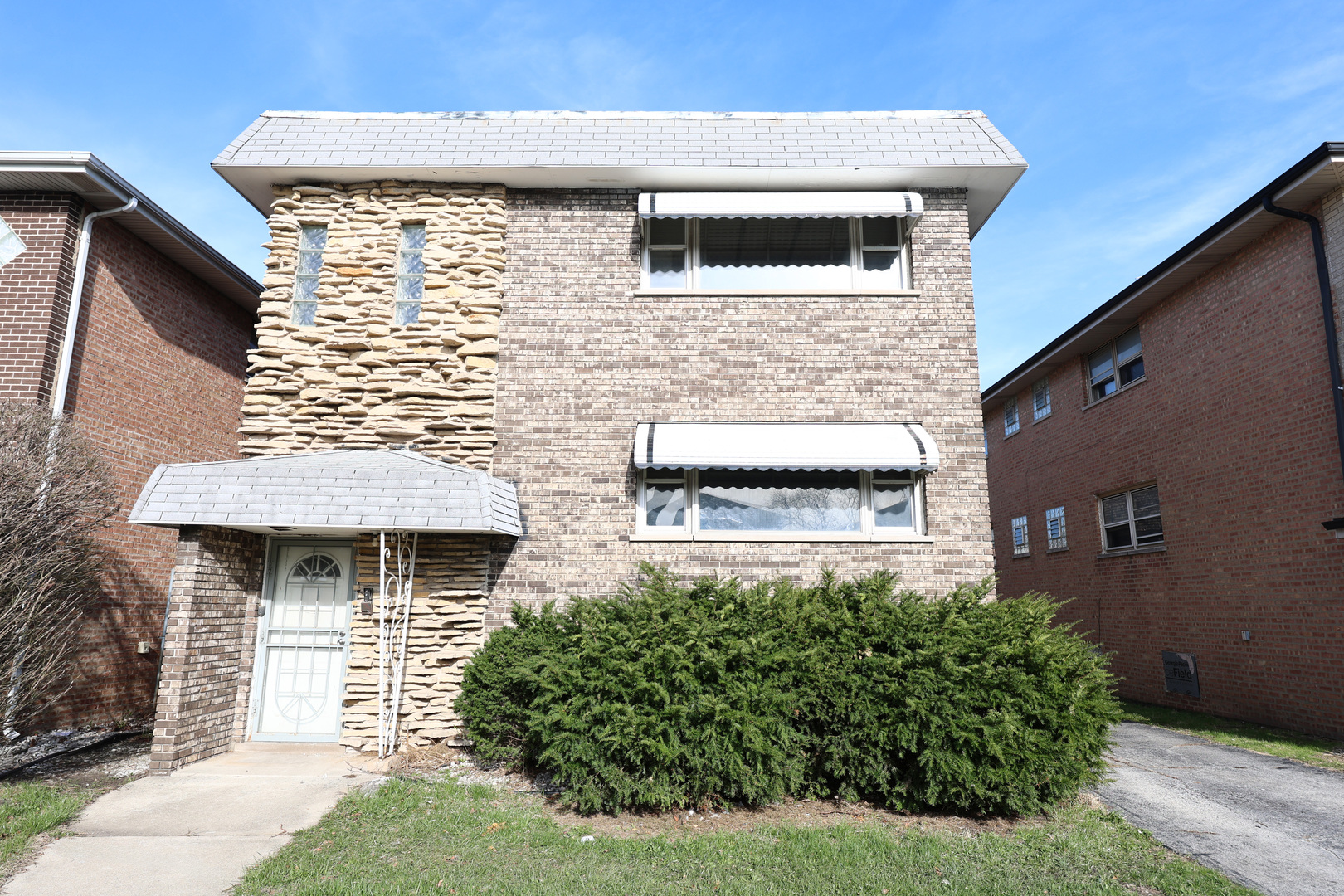 333 Luella Avenue, Calumet City, IL