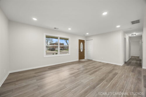 1041 N Elmwood Drive, Aurora, IL
