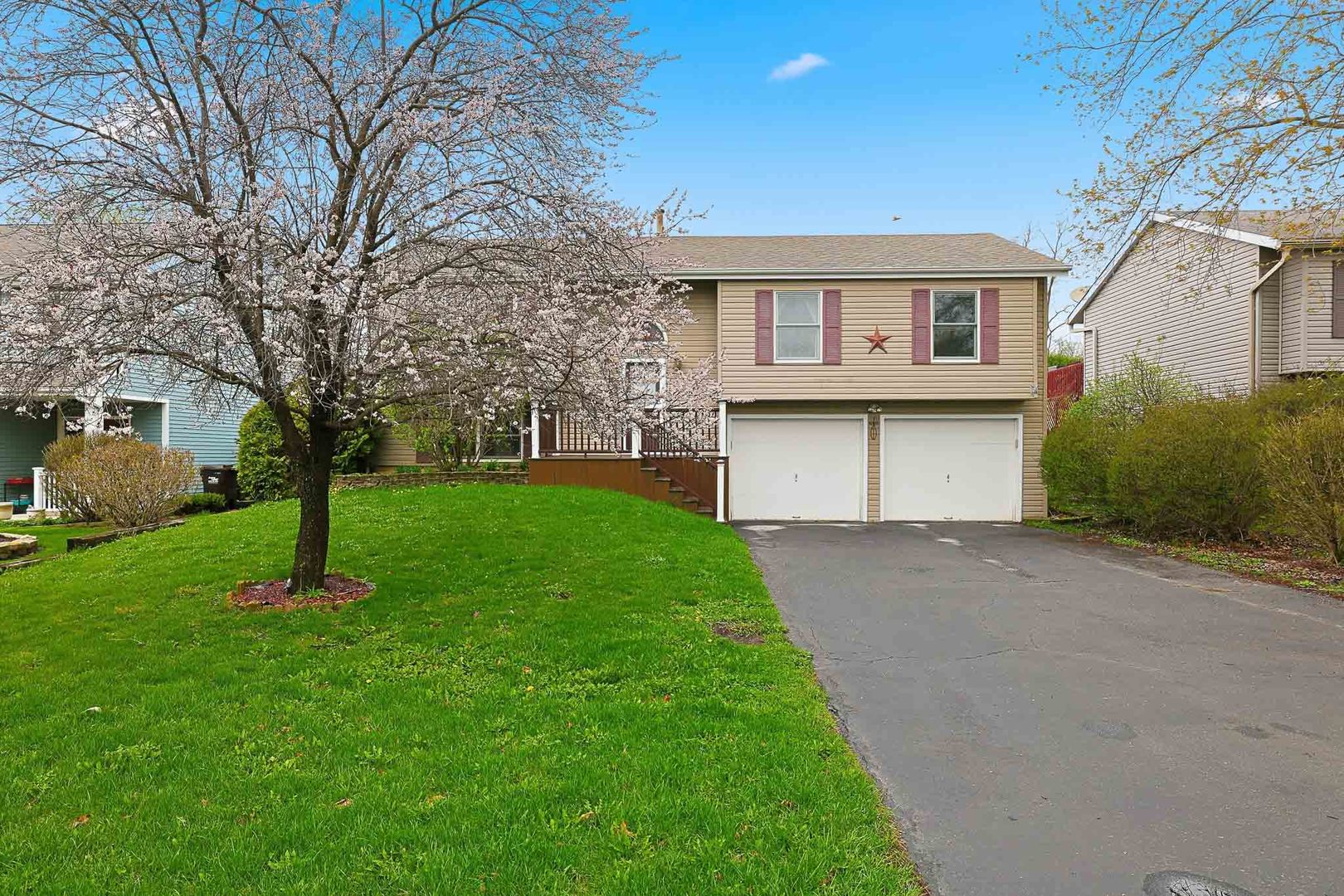 1358 Cottonwood Lane, Crystal Lake, IL