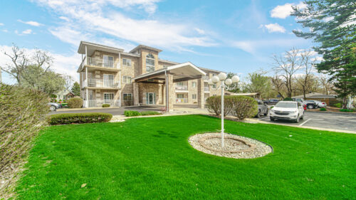 18216 Lange Street #2E, Lansing, IL