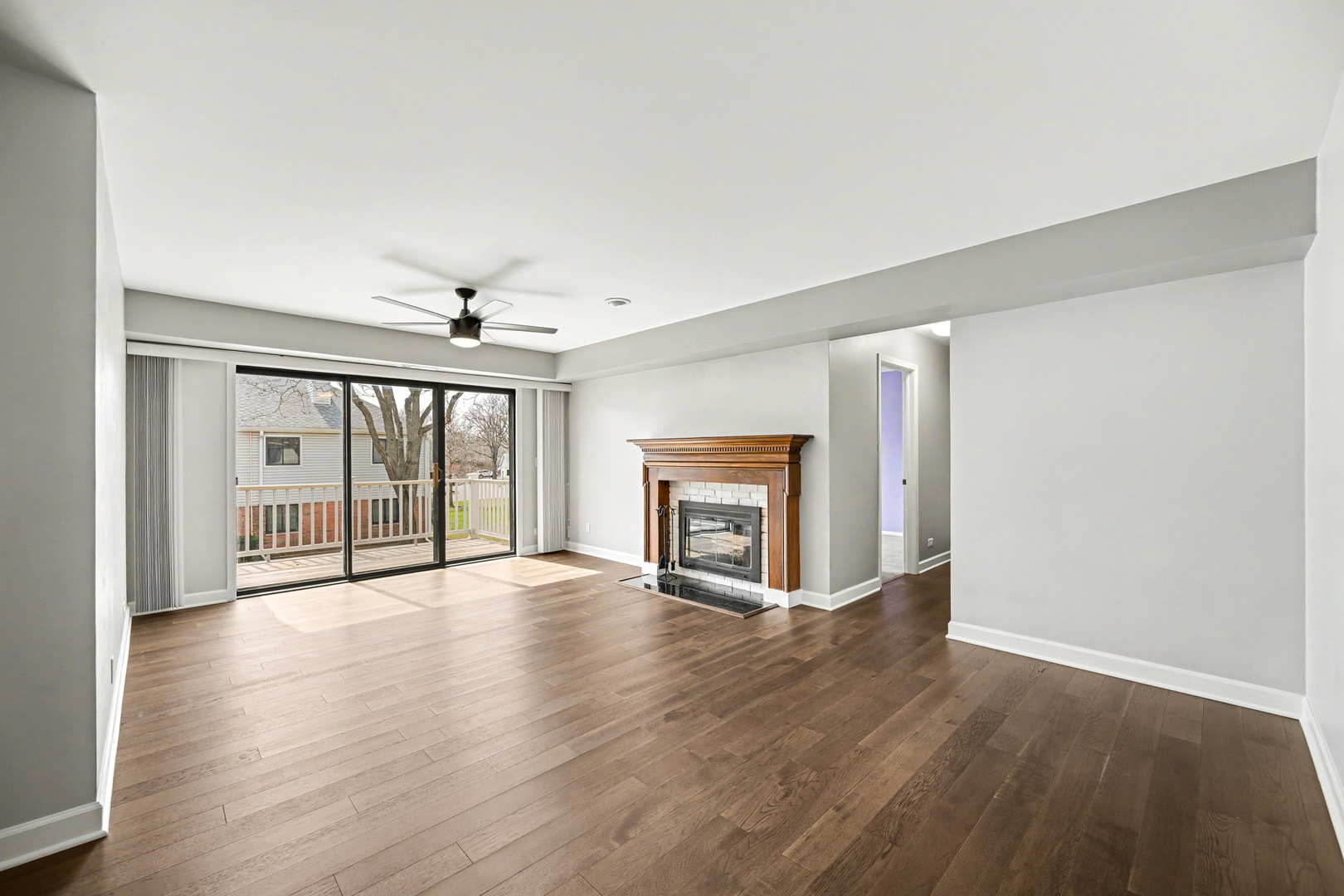 27W685 GRASMERE Drive #1808, Winfield, IL