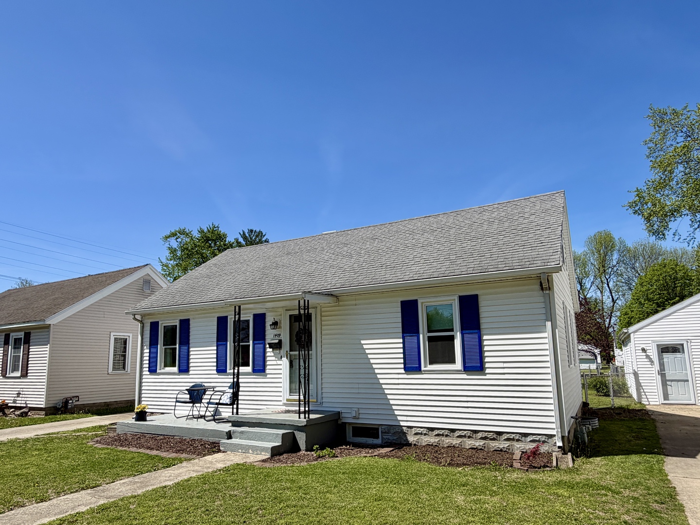 1409 S 14th Street, Mattoon, IL