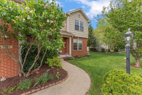 5101 Stonebridge Drive, Champaign, IL