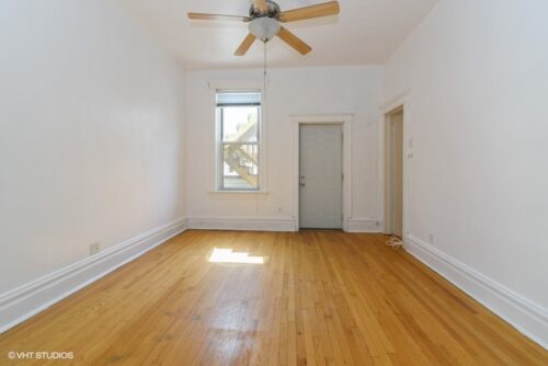 1939 W Thomas Street, Chicago, IL