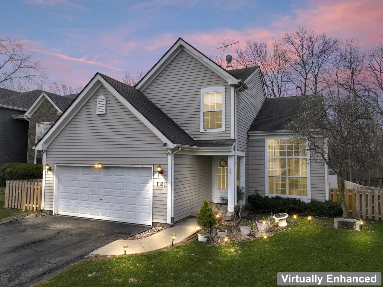 138 Emerald Drive, Streamwood, IL