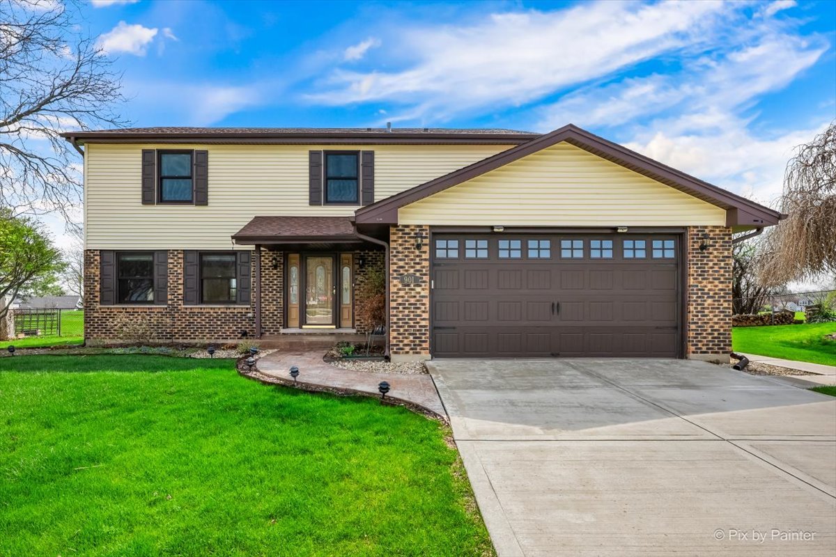 901 Garnet Circle, Schaumburg, IL