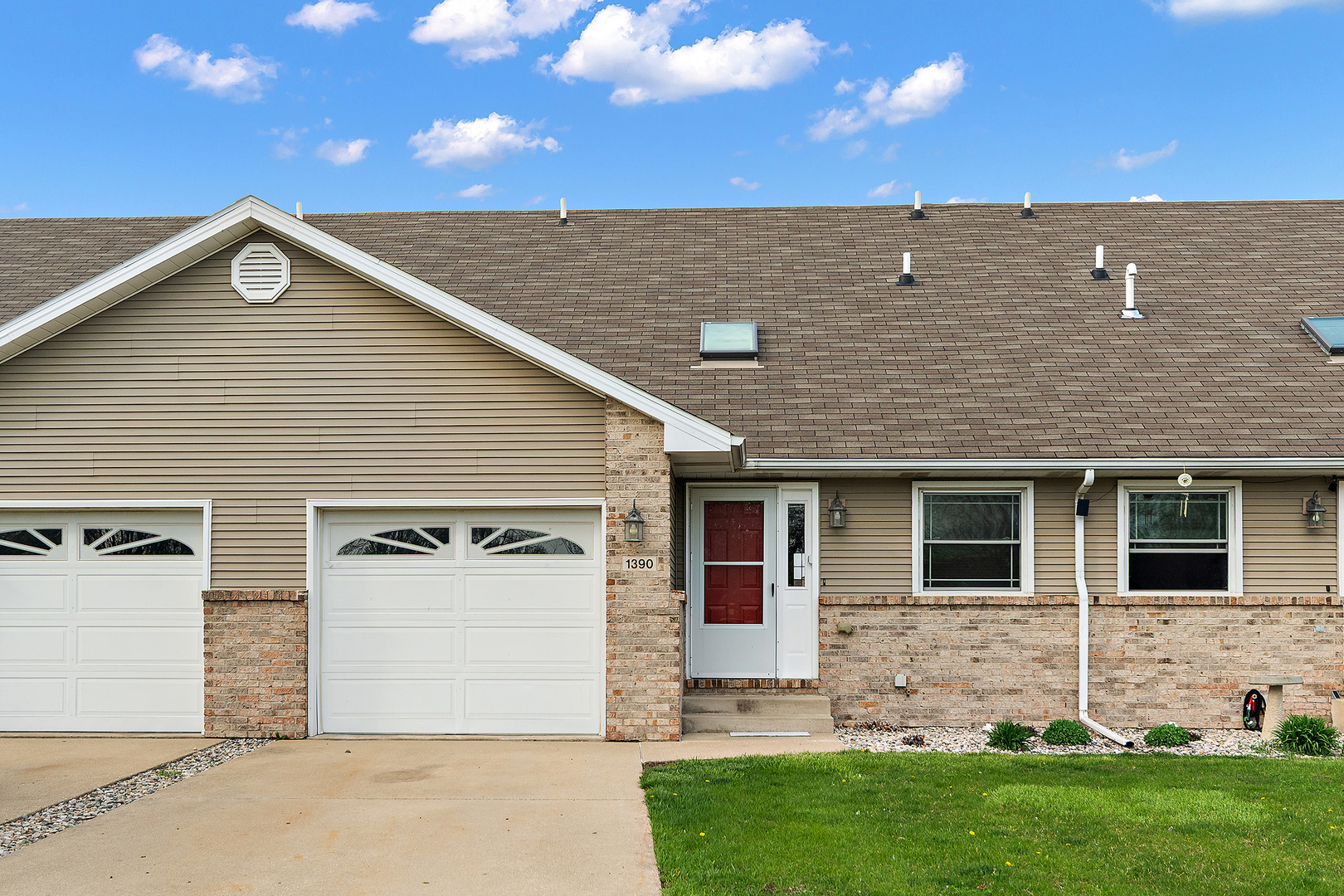 1390 Armour Road, Bourbonnais, IL