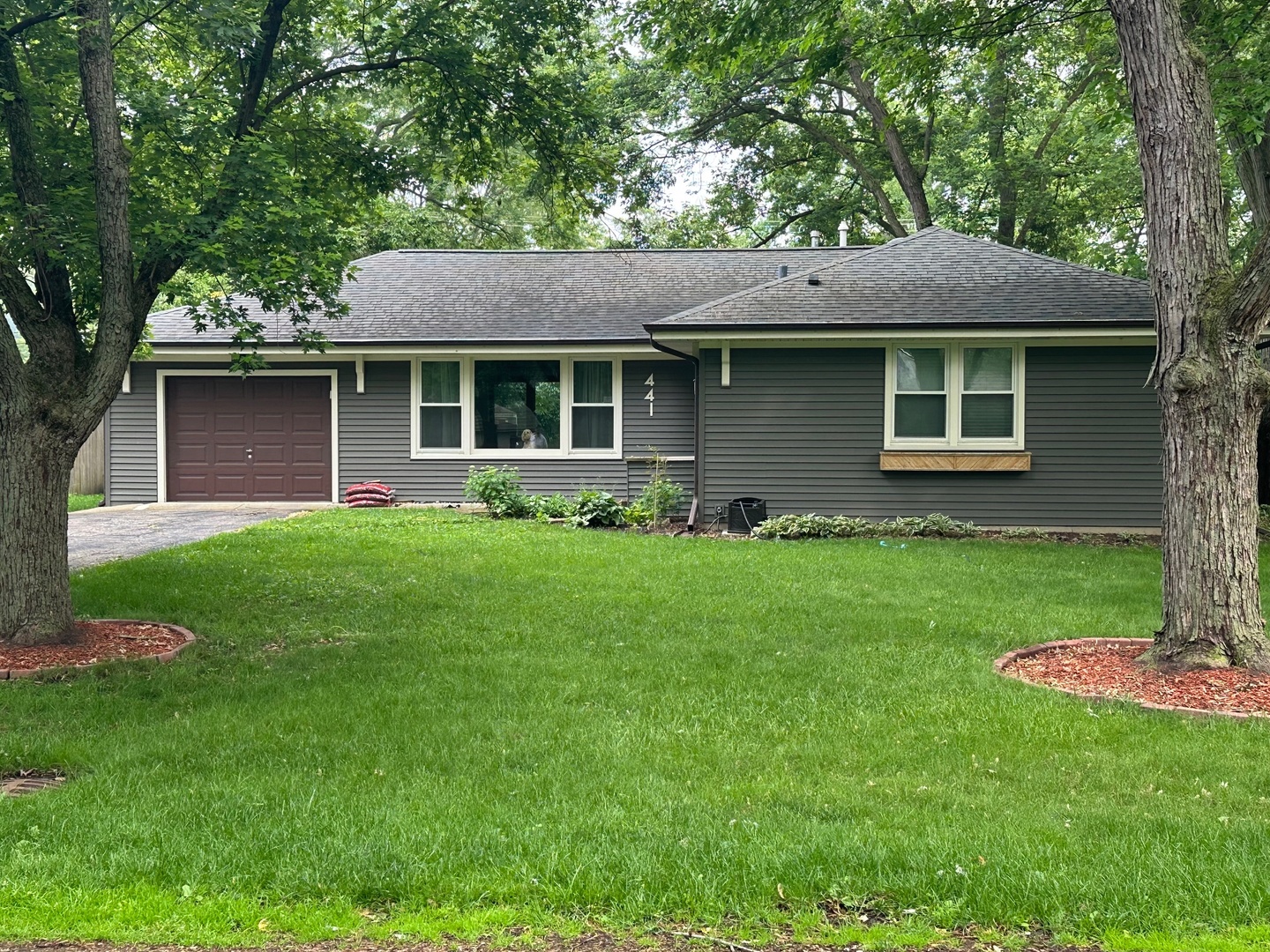 22W441 Arbor Lane, Glen Ellyn, IL