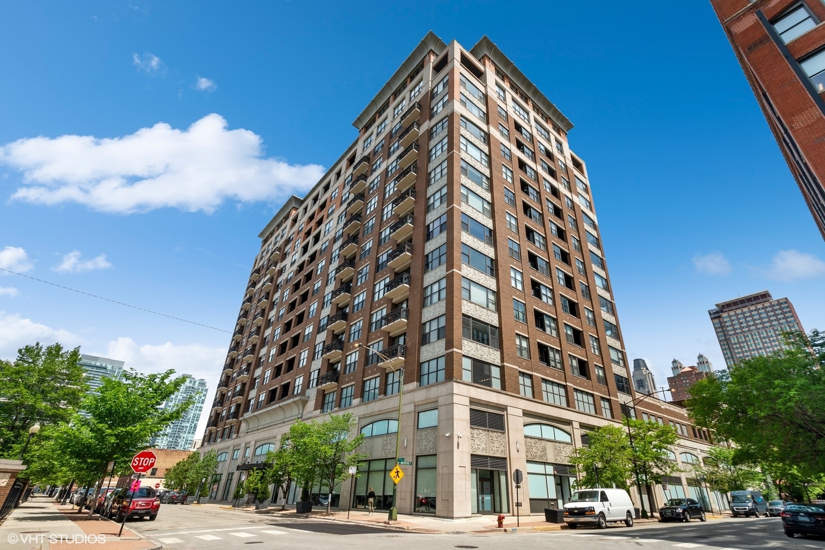 849 N Franklin Street #1406, Chicago, IL