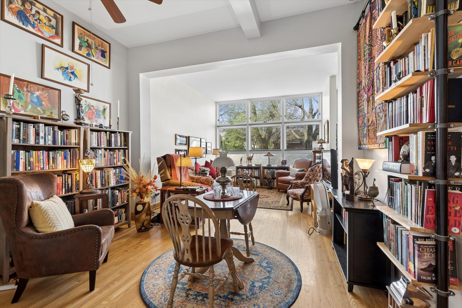 4217 W Grace Street, Chicago, IL