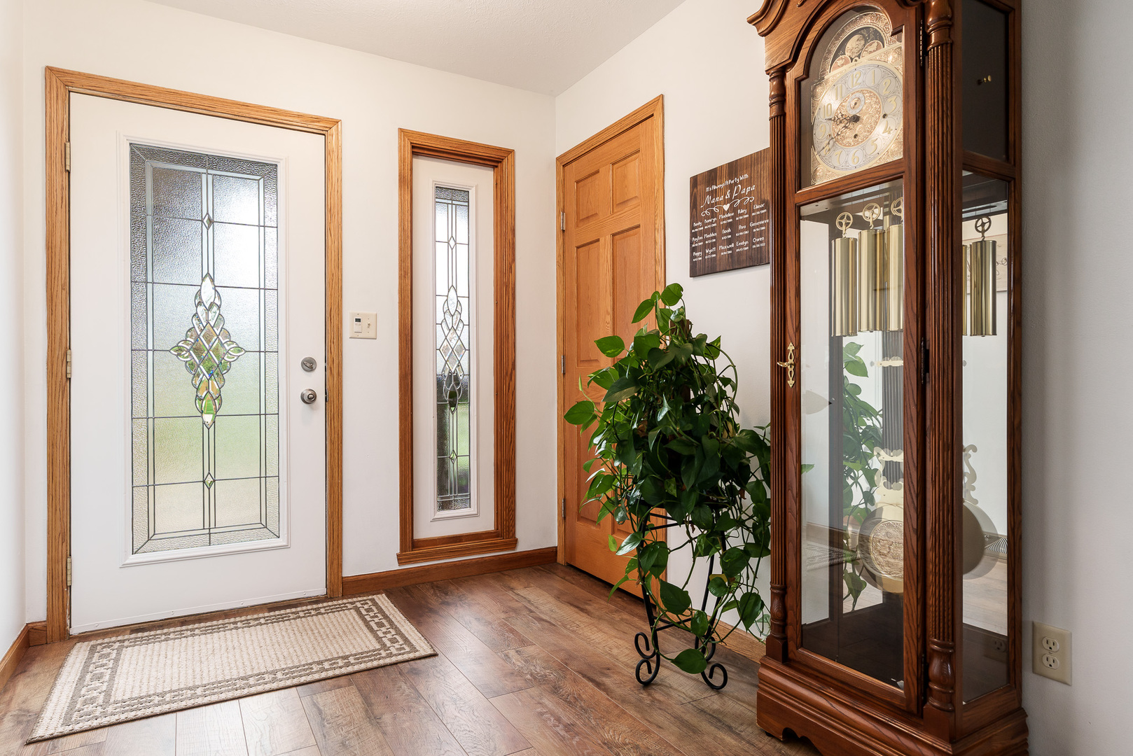 6658 Nestlewood Drive, Roscoe, IL