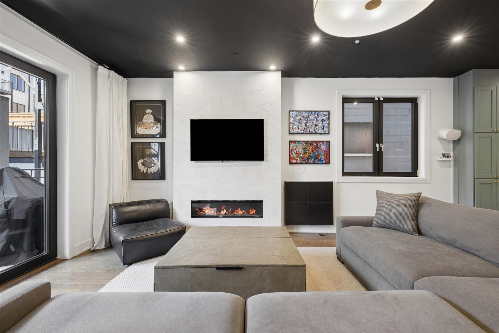 1346 N Claremont Avenue #1N, Chicago, IL