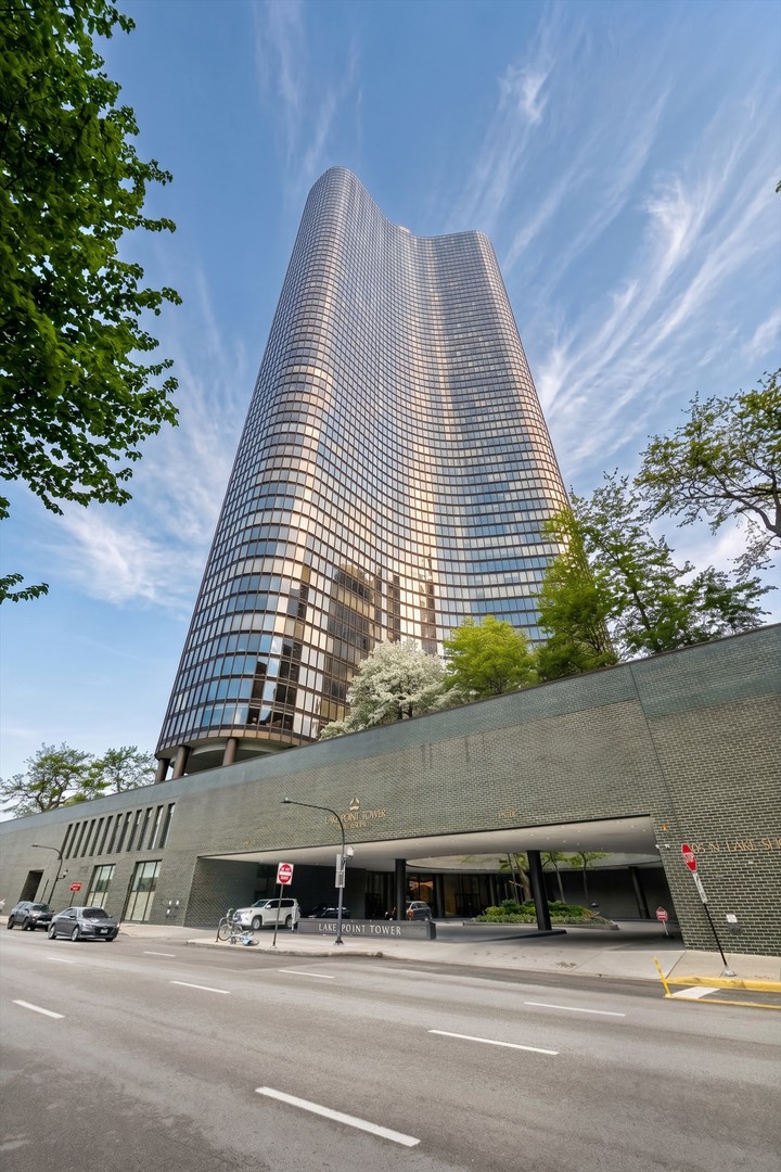 505 N Lake Shore Drive #3510-3511, Chicago, IL