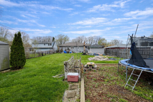 8009 Lavergne Avenue, Burbank, IL