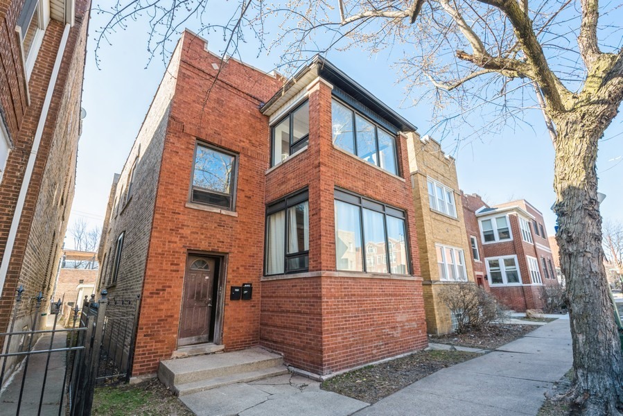 3116 N Damen Avenue #2, Chicago, IL