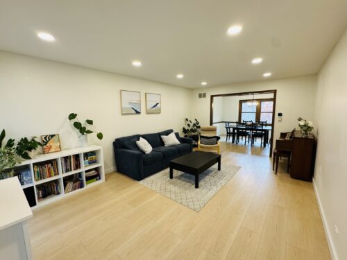 817 Huntleigh Drive, Naperville, IL