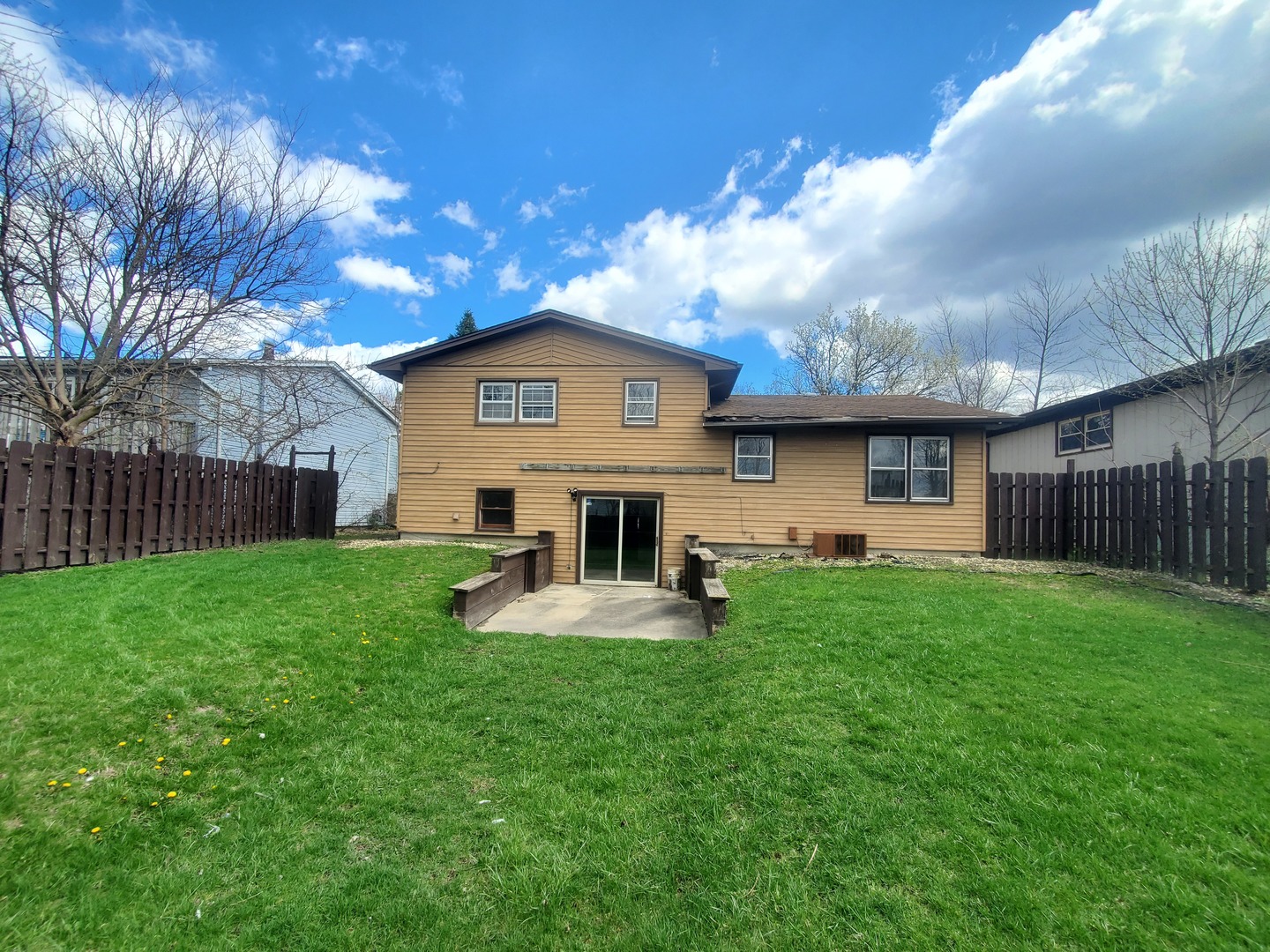 19812 Monterey Avenue, Lynwood, IL