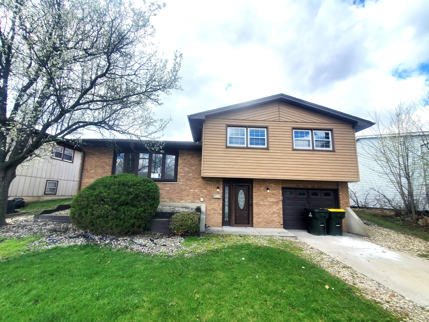 19812 Monterey Avenue, Lynwood, IL
