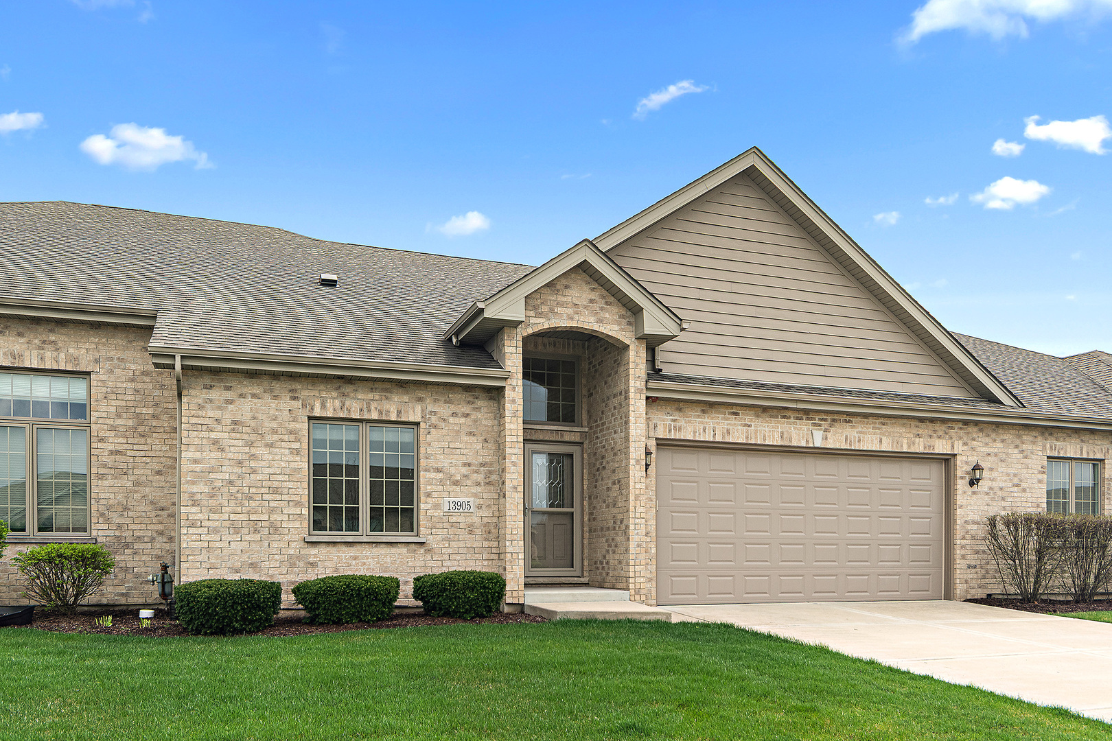 13905 Breanne Lane #13905, Homer Glen, IL