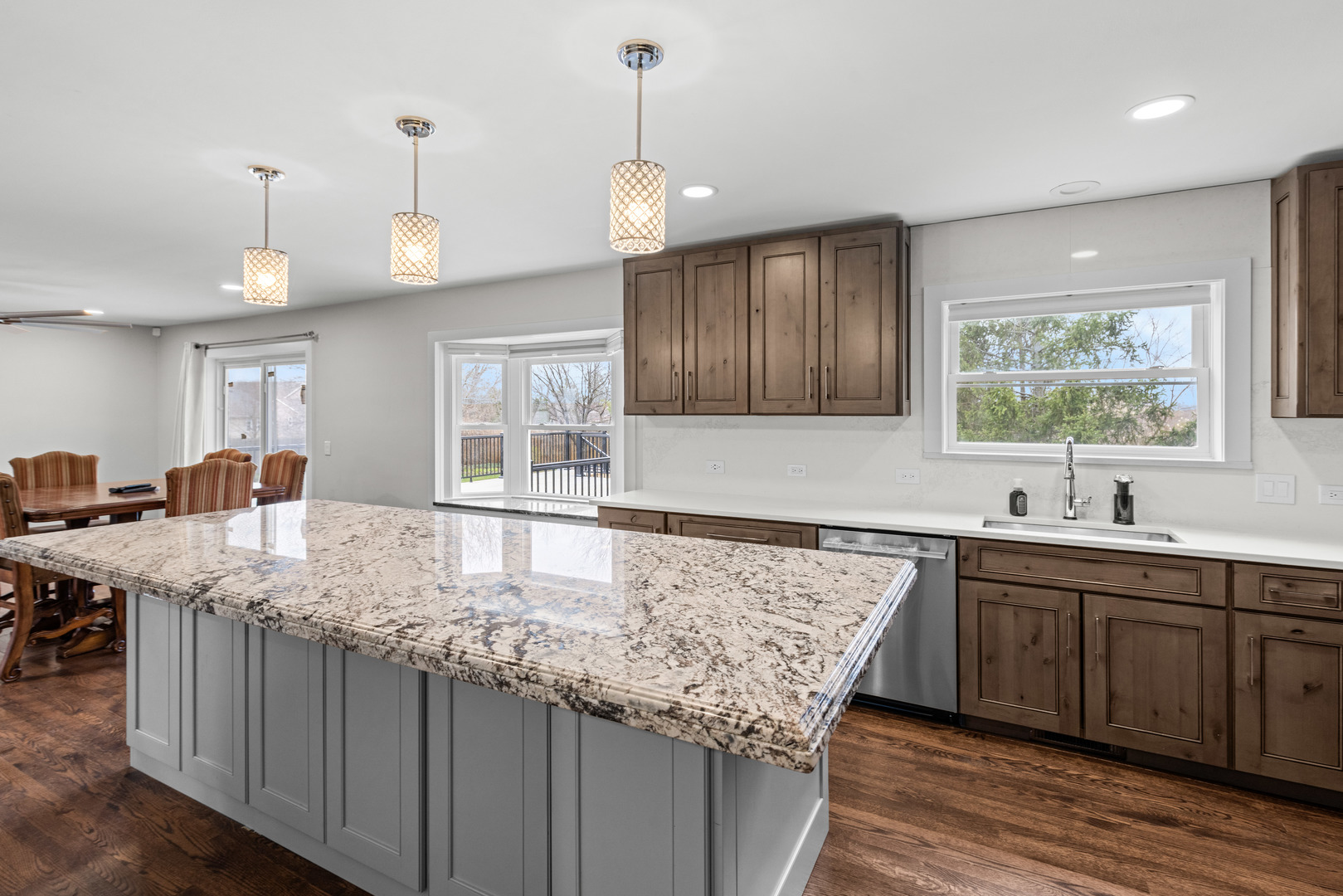 330 OAK HILL Court, Antioch, IL