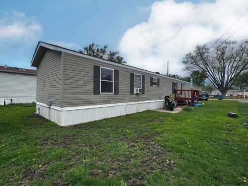 57 Redwood Manor Drive, Pontiac, IL