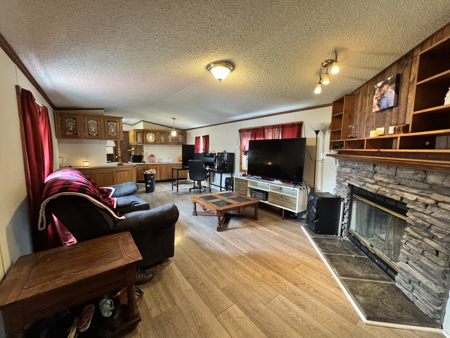 57 Redwood Manor Drive, Pontiac, IL