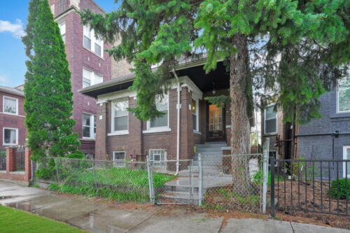 3023 W Ainslie Street, Chicago, IL