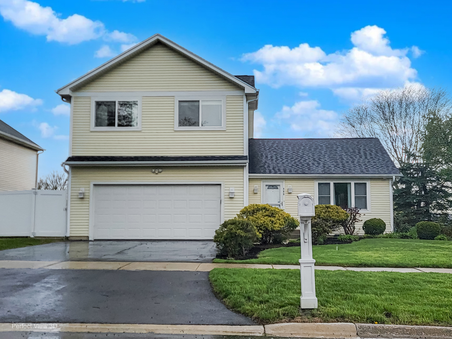 900 Ashford Lane, Westmont, IL